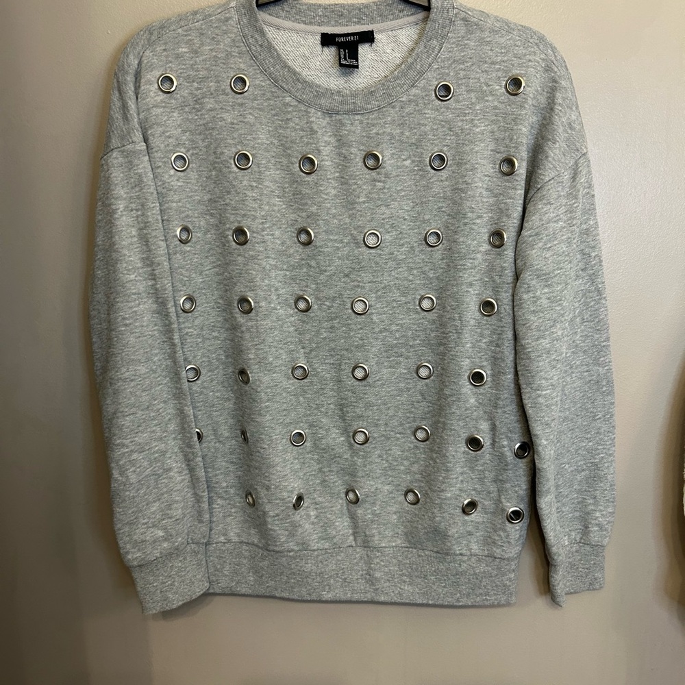 Y2K Forever 21 gray hole sweatshirt size S